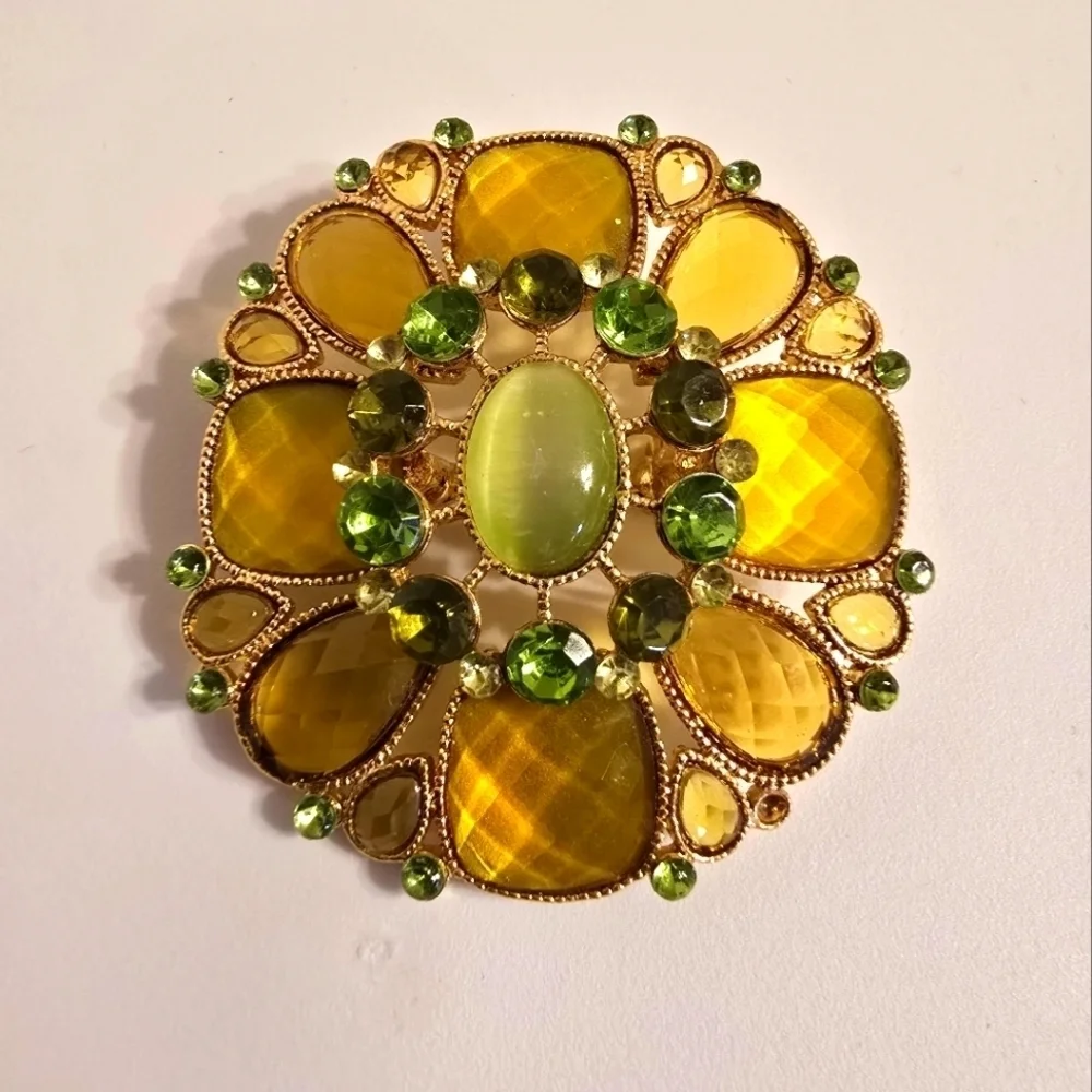EUC Brooch, Lime / Olive Green And Gold